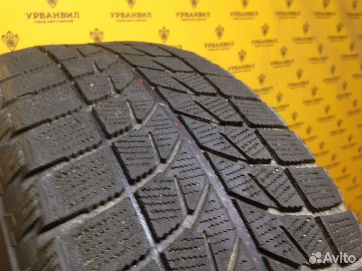 Bridgestone Blizzak WS-60 215/60 R16