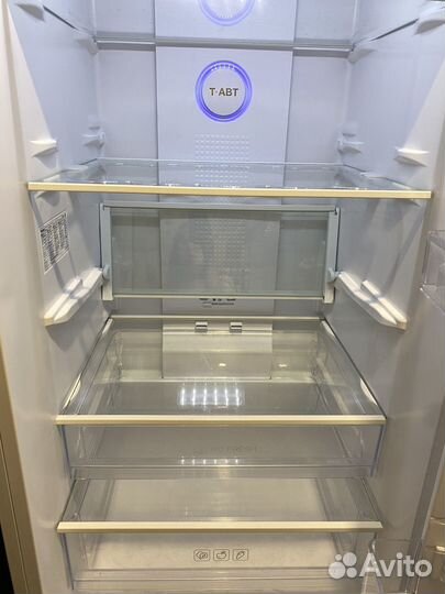 Холодильник Haier C2F637cwmv