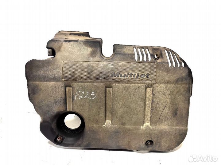 Крышка двигателя (1.9 дизель) Fiat Doblo