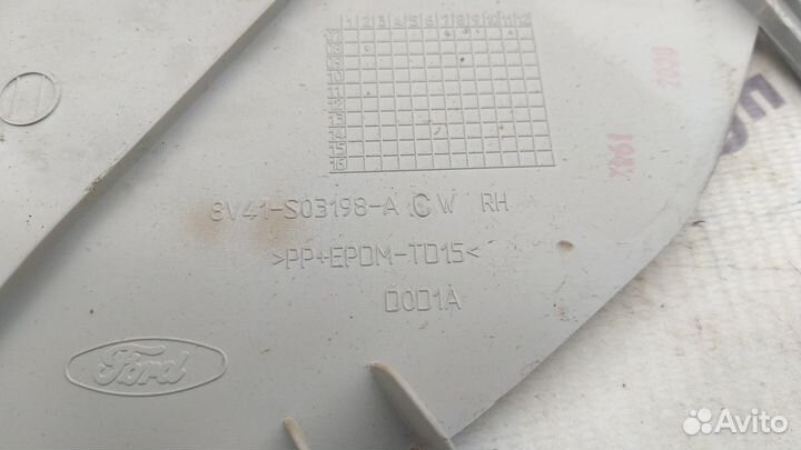 Обшивка передней правой стойки Ford Kuga 1