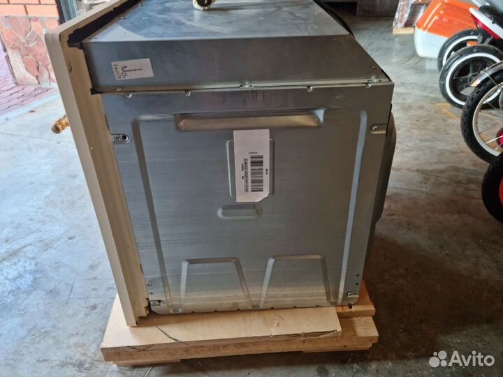 Духовой шкаф электрический,встраиваемый smeg