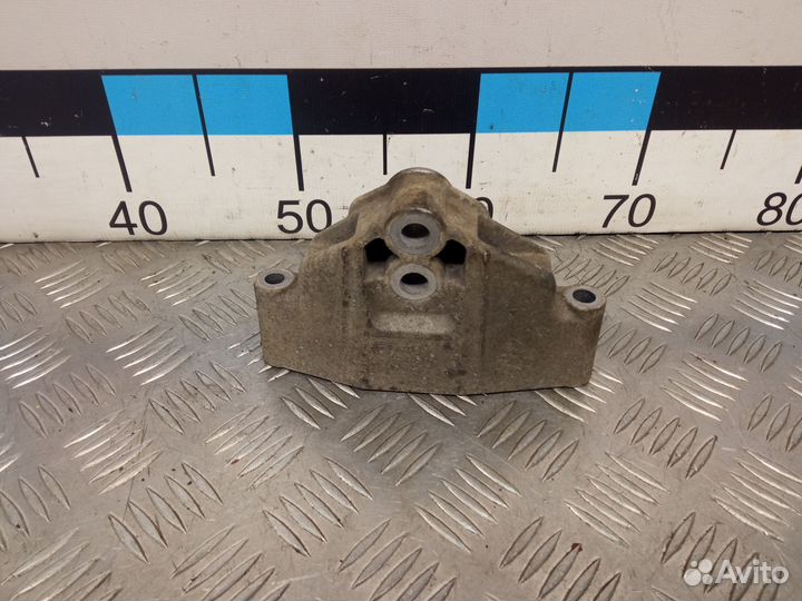 Б/У Кронштейн АКПП#002