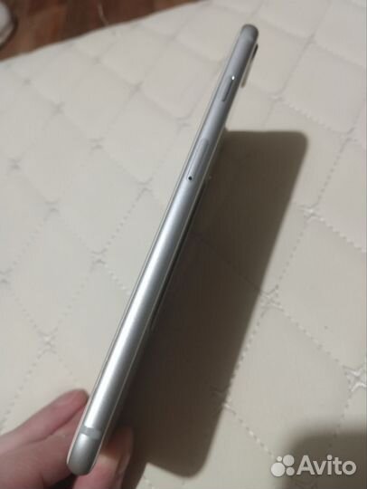 iPhone 8 Plus, 64 ГБ