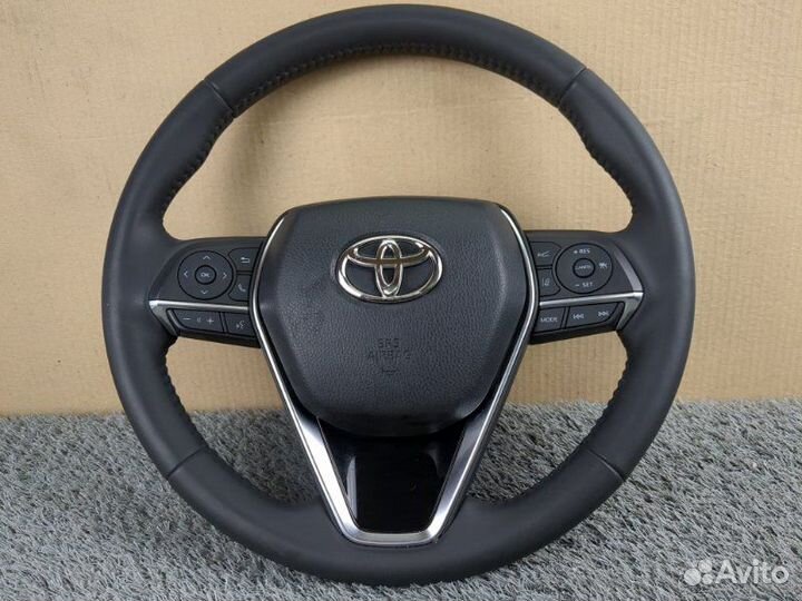 Руль Toyota Camry V70