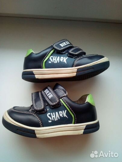 Кроссовки, ботинки 23