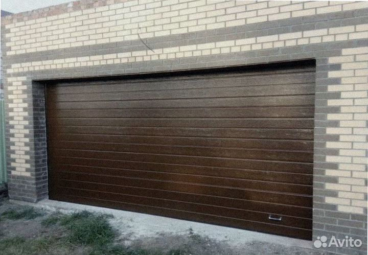 Подъемные гаражные ворота (секционные)