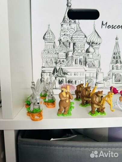 Киндер сюрприз Маша и медведь