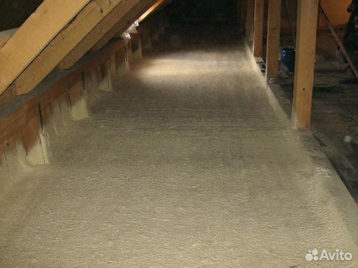 Утепление дома ППУ пеной заливка пустот стен