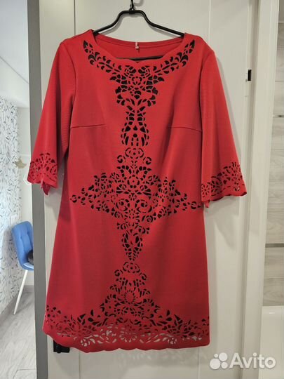 Платье женское