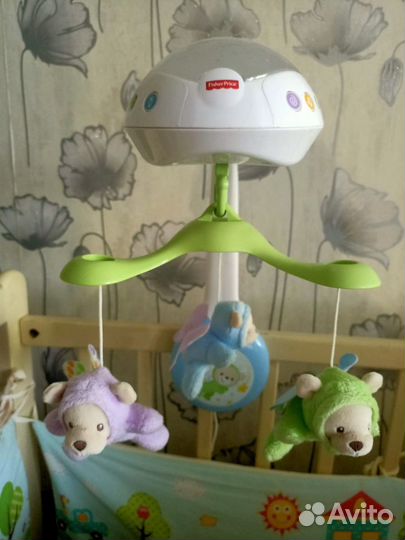Мобиль на кроватку с проектором Fisher Price