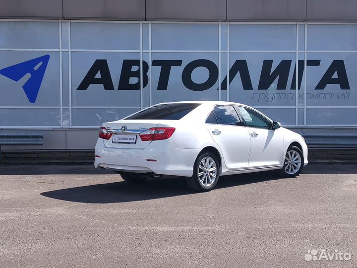 Toyota Camry 2.5 AT, 2014, 179 182 км