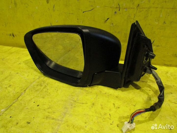 Зеркало левое Nissan Qashqai 14-17г 88396
