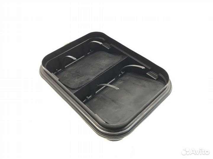 Решетка вентиляционная задняя левая Nissan Qashqai