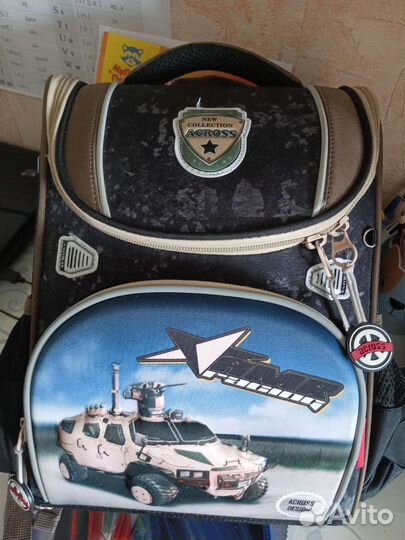 Школьный рюкзак Across