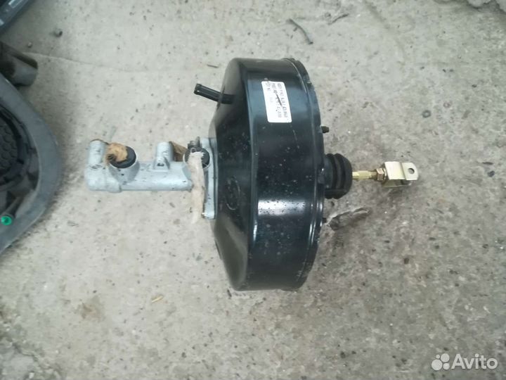 Вакуумник в сборе Kia Spectra, Shuma