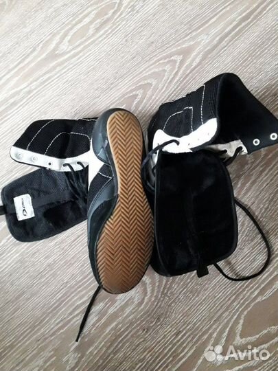 Перчатки и боксёрки для бокса(комплект)