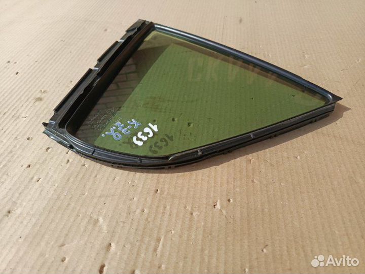 Toyota Camry 70 форточка задней левой двери