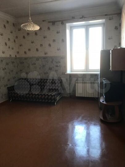 Комната 18 м² в 5-к., 5/5 эт.