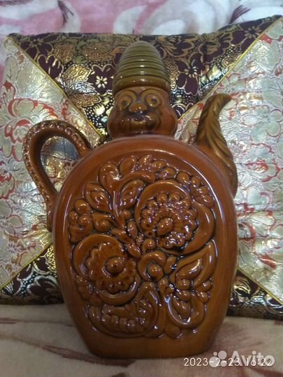 Кувшин для вина