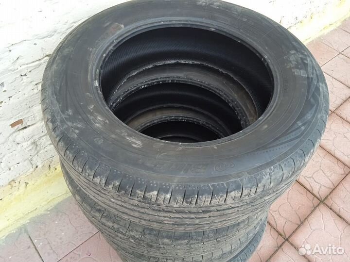 Yokohama BlueEarth RV02 235/65 R18 106V