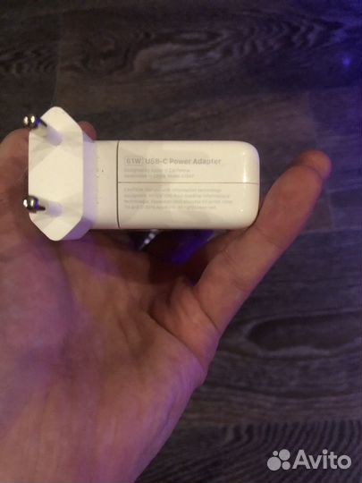 Блок питания apple 61w с USB-C