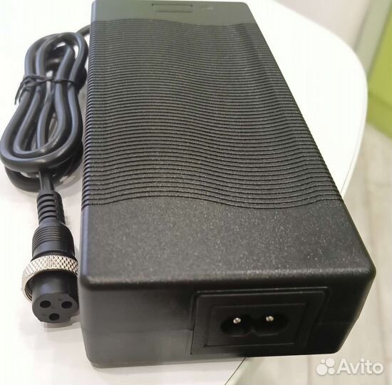 Зарядное устройство для скутера