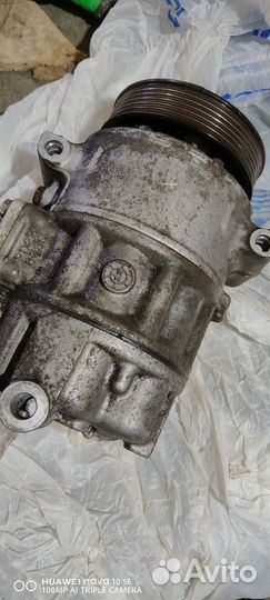 Компрессор кондиционера Фольксваген 1K0 820 803 s