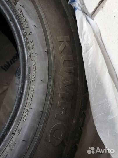 Kumho WinterCraft Ice WI31 235/65 R17 108T