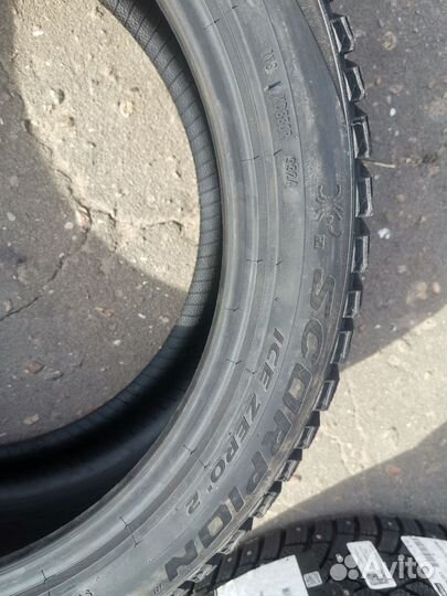 Pirelli Scorpion Ice Zero 2 245/45 R20 103H