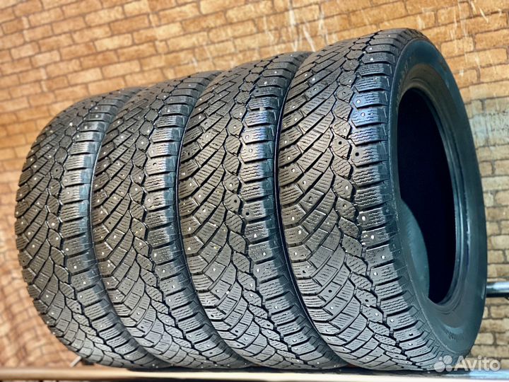 Continental ContiIceContact 215/60 R17