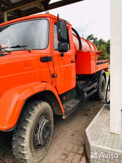 Откачка, чистка выгребных ям и туалетов