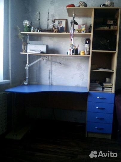 Компьютерный стол