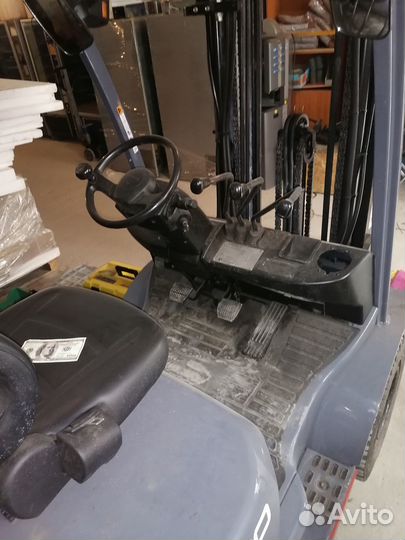 Вилочный погрузчик Toyota 62-8FD20, 2012