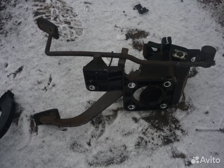 Педальный узел Шевроле Лачетти