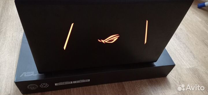 Игровой ноутбук asus rog strix