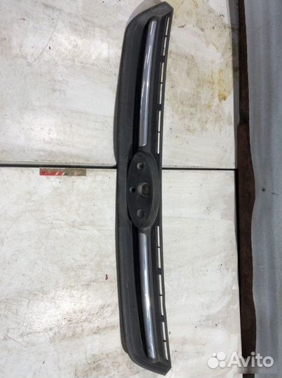 Решетка радиатора Ford Kuga