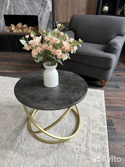 Кофейный столик