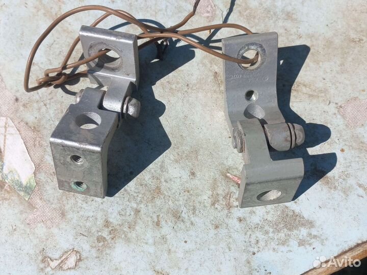 Петли дверные Шкода Октавия А5