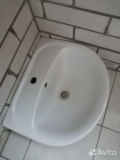 Раковина с пьедесталом бу