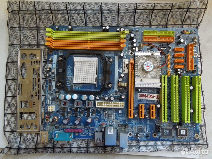 Материнские платы