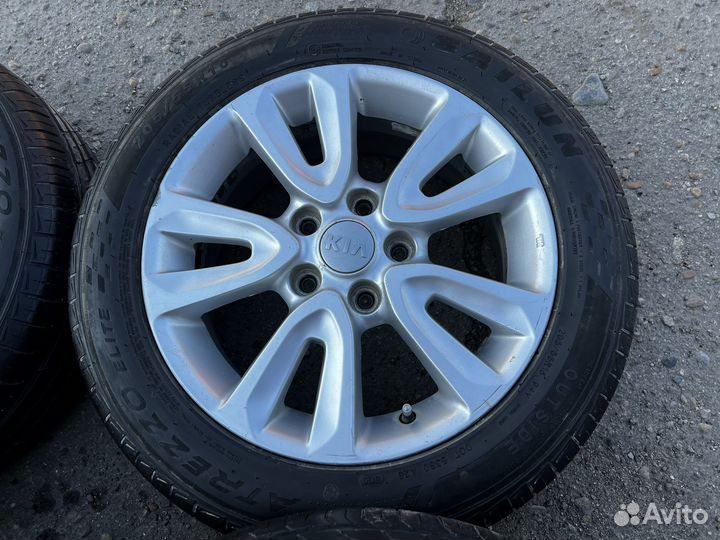 Летние шины на дисках Kia r16 5x114,3