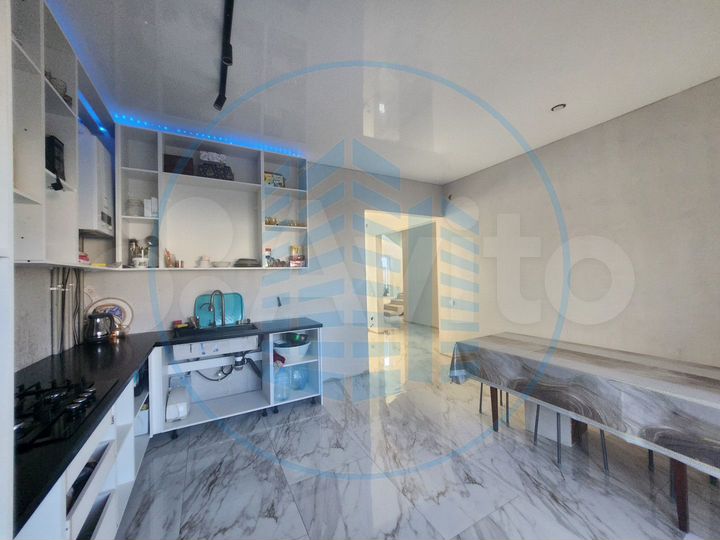 Дом 165,7 м² на участке 3,5 сот.