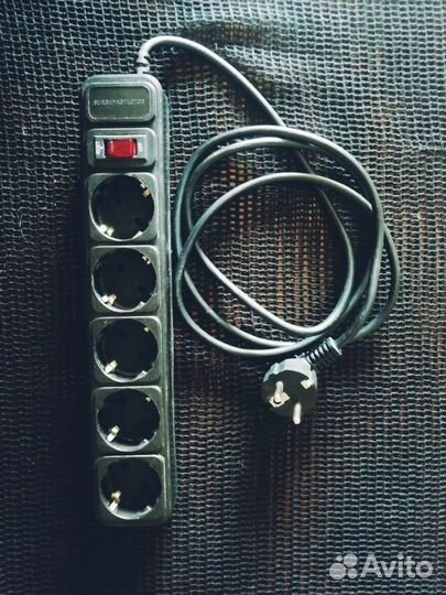 Сетевой фильтр (Удлинитель) на 5 розеток