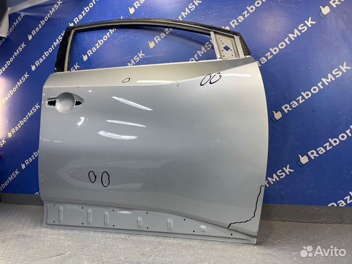 Дверь передняя правая Nissan Murano Z52