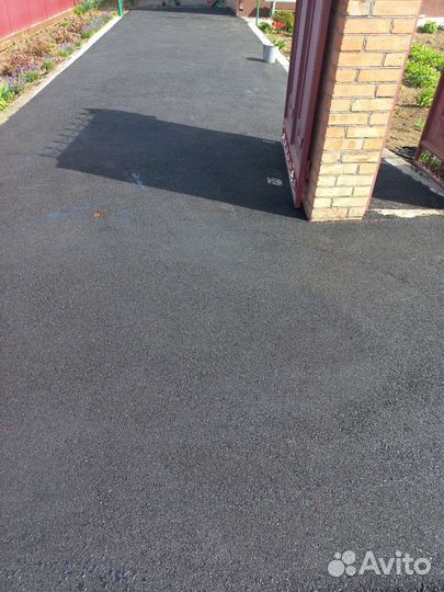 Укладка асфальта и тротуарной плитки