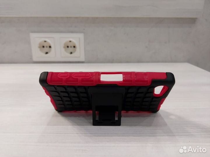 Новый силиконовый, противоударный чехол -подставка