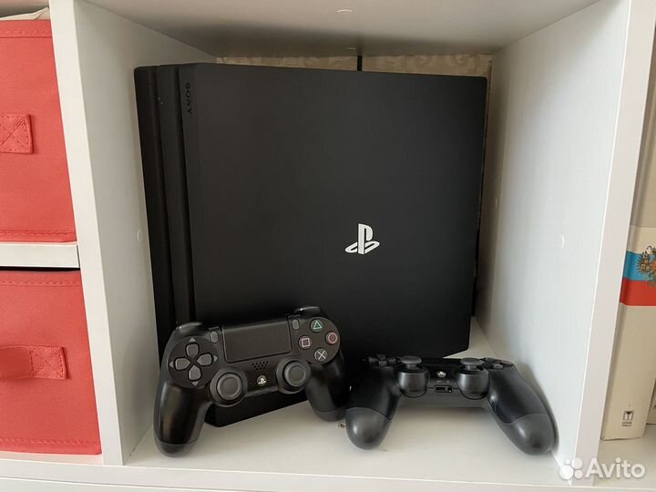 Sony playstation 4 PS4 pro