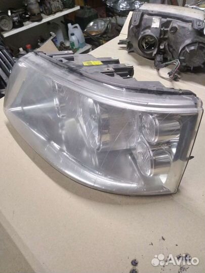 Фара левая volkswagen 7H1941015L