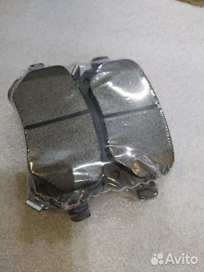 Колодки тормозные задние Chrysler, Dodge