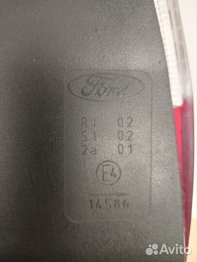 Фонарь задний правый наружный Ford Mondeo IV